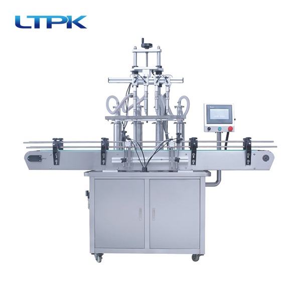 Straight line liquid filling machine